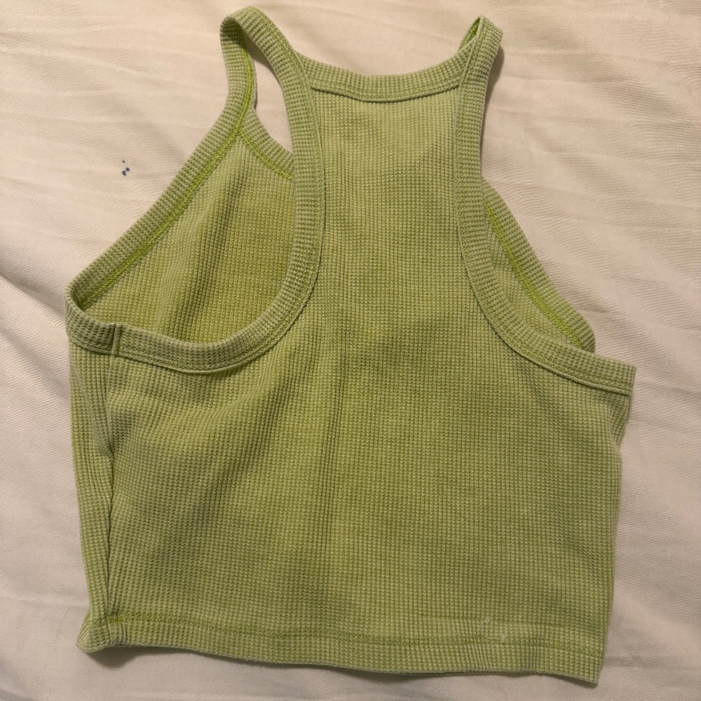 Light green going out top